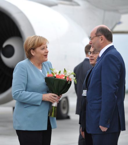 Τη γερμανική βιομηχανία παίρνει η Α.Μέρκελ στις «βαλίτσες» της για Ρωσία και Κίνα