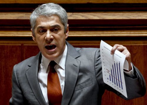 Αντληση 1,25 δισ. ευρώ από δημοπρασία εντόκων με επιτόκιο 2,45% για την Πορτογαλία