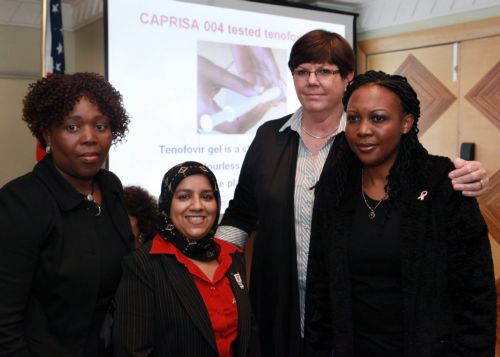 Κολπικό τζελ μειώνει τις πιθανότητες μόλυνσης από τον HIV, υποστηρίζει έρευνα