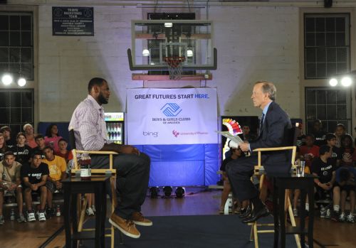 Ο ΛεΜπρόν Τζέιμς στο Μαϊάμι μαζί με την… κατάρα των «Καβς»