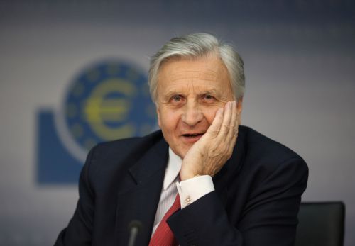 Στο 1% παραμένει το επιτόκιο της ΕΚΤ – «Μη ενδεδειγμένη» η χρεοκοπία λέει ο Τρισέ