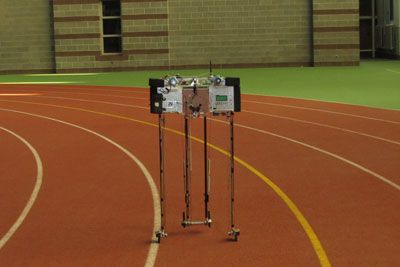 Νέο παγκόσμιο ρεκόρ βάδην από δίποδο ρομπότ