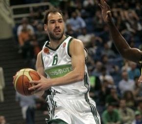 Στην τελική ευθεία ο Ολυμπιακός με Σπανούλη