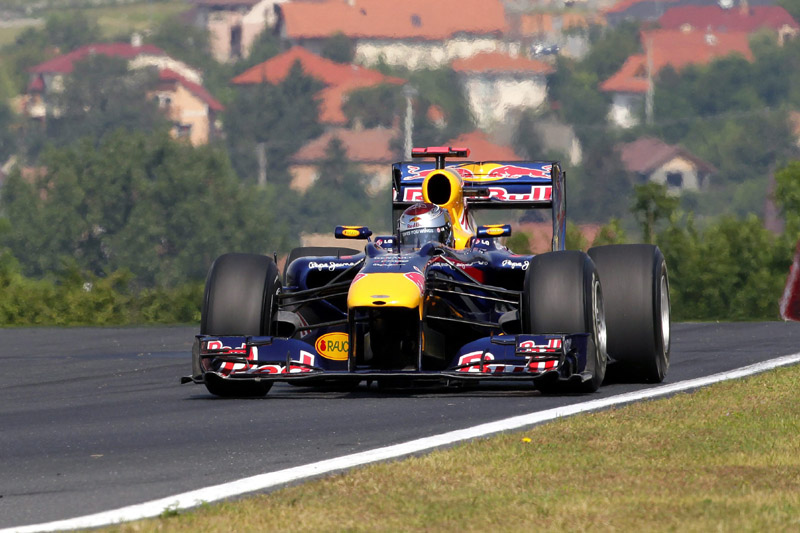 F1 – GP Ουγγαρίας 2010, ΕΔ2: Επίδειξη ισχύος του S. Vettel