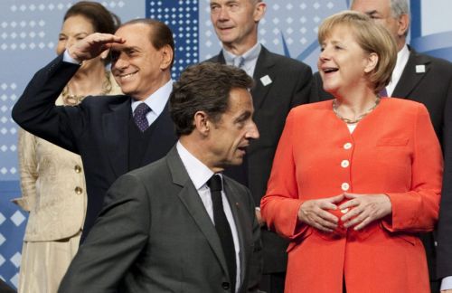 «Ξεθωριάζει» η λάμψη των αστέρων της κεντροδεξιάς στην Ευρώπη