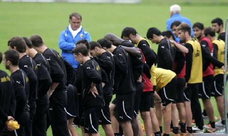 Ικανοποίηση Μπάγεβιτς, πρόβλημα με Τζιμπούρ και Ντιόπ