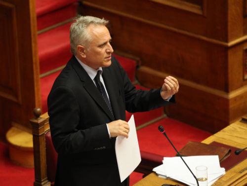 Ψηφίστηκε το νομοσχέδιο για τις εκλογικές δαπάνες