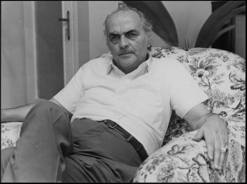 Απεβίωσε ο Γιάννης Παπασπύρου, ιστορική μορφή του Πειραιά