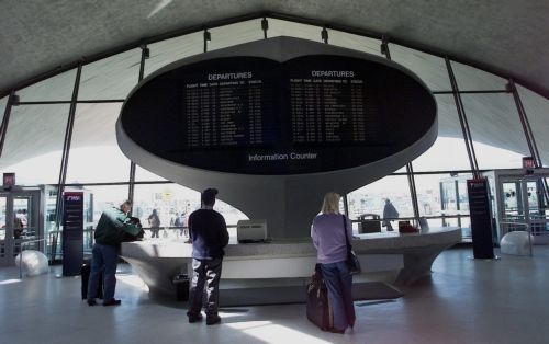 Τηλεφώνημα-φάρσα σήμανε συναγερμό στο αεροδρόμιο «Τζ. Φ. Κένεντι»