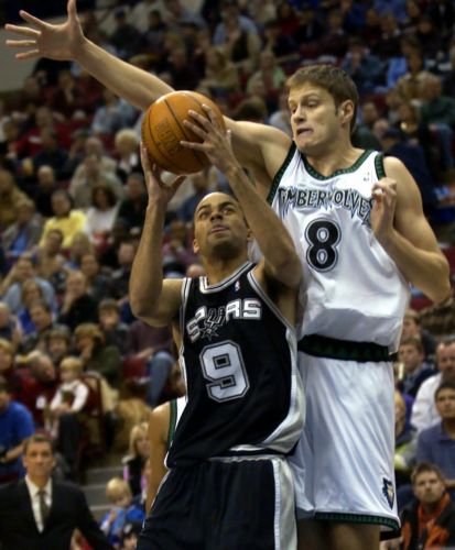 Κοντά στον Νεστέροβιτς βρίσκεται ο Ολυμπιακός