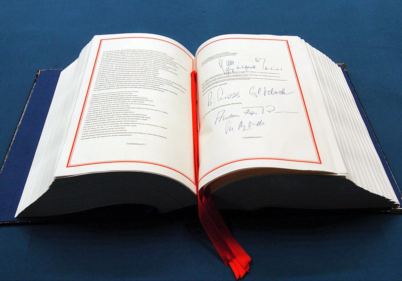 Ποινικό αδίκημα η… επίδειξη του μεσαίου δάχτυλου, κρίνει η ιταλική Δικαιοσύνη