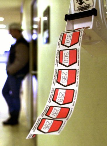 Στο 10% παραμένει η ανεργία στην ευρωζώνη τον Μάιο