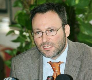 «Σε καλό δρόμο για τον πρόεδρο της Σούπερ Λιγκ» είπε ο Κομνηνός