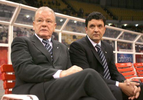 Υπογράφει και πιάνει δουλειά ο Ίβκοβιτς στο Λιμάνι