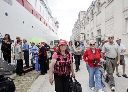 Μείωση έως 30% στην κίνηση της ακτοπλοΐας παρά τις προσφορές