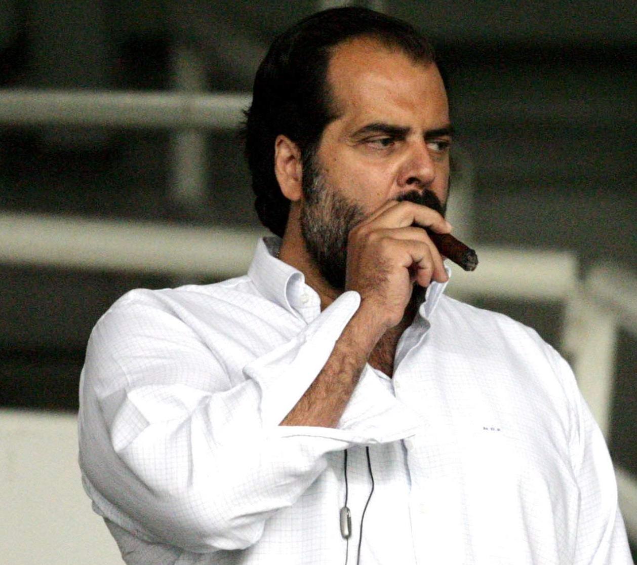 Ο Πατέρας καλύπτει τη διαφορά για τον Γκαλάς