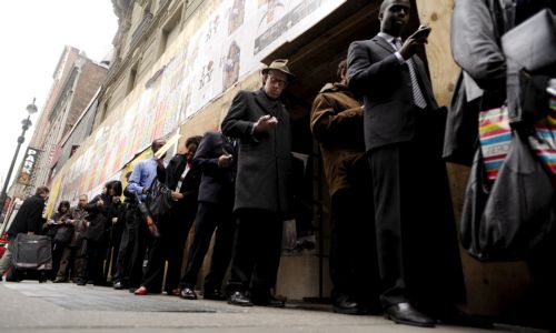 Αυξήθηκε απροσδόκητα ο αριθμός των δικαιούχων επιδόματος ανεργίας στις ΗΠΑ