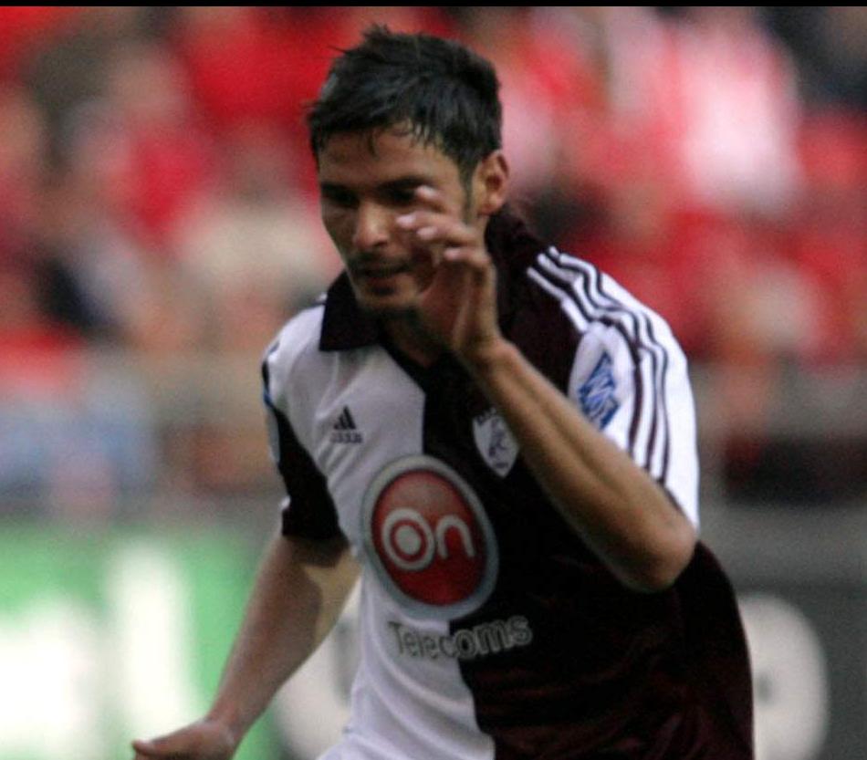 Παρελθόν από τη Λάρισα Ααράμπ και Φερέιρα