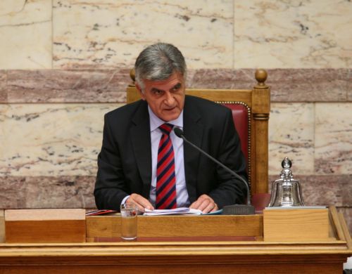 Προτάσεις Πετσάλνικου για αλλαγές στον Κανονισμό της Βουλής