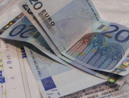 Κύμα ανατιμήσεων σε προϊόντα και υπηρεσίες από την αύξηση του ΦΠΑ