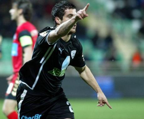 «Είχα προτάσεις μόνο μέσω του Τύπου» δήλωσε ο Βιεϊρίνια