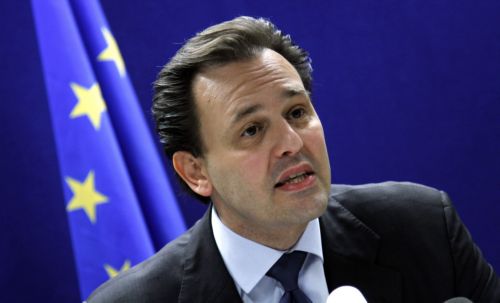 Με τον Χ.Θάτσι συναντήθηκε ο Δ.Δρούτσας στην Πρίστινα