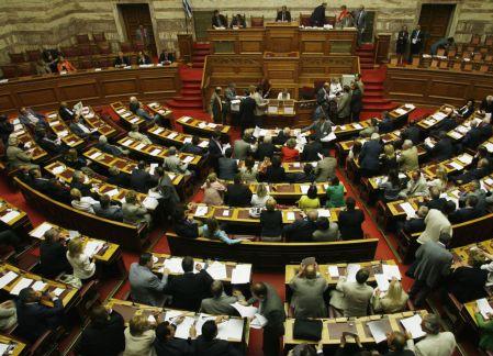 Αλλαγές στο νομοσχέδιο για τα υπερχρεωμένα νοικοκυριά έφερε το υπουργείο Οικονομίας