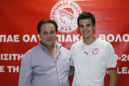 Διπλό «χτύπημα» του Ολυμπιακού Βόλου με Γιακούποβιτς και Μαρτίν