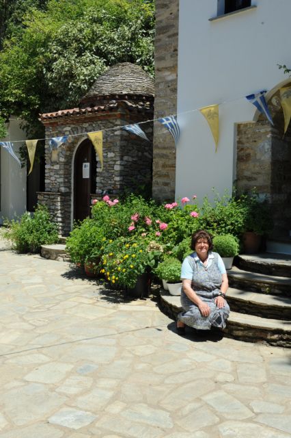 Σκιάθος, χρυσάφι η Αργυρώ η κουνίστρα…