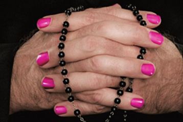 Σάλος στην Επισκοπή της Ρώμης από τα «ροζ» νυχτοπερπατήματα ιερέων της