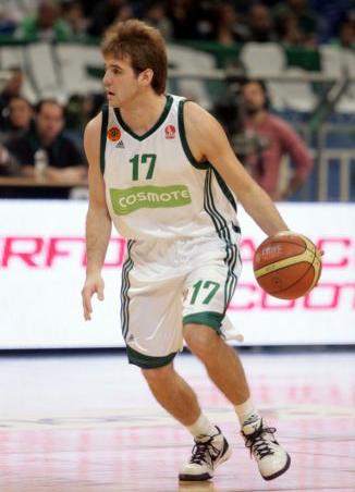 Μετά το «ναυάγιο» με Σλούκα, ο Άρης κινείται για τον Βεργίνη