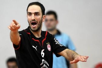 «Χώρισαν» Ολυμπιακός και Στεφάνου