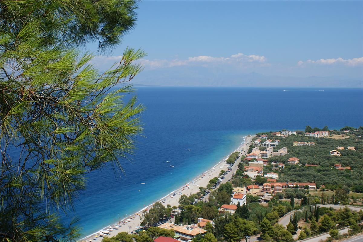 Διακοφτό, ταξίδι με τον οδοντωτό