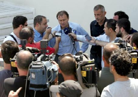 Τέλος ο Λίνεν, προσωρινά ο Μπάντοβιτς, πρόστιμο μαμούθ στον Ντιόγκο