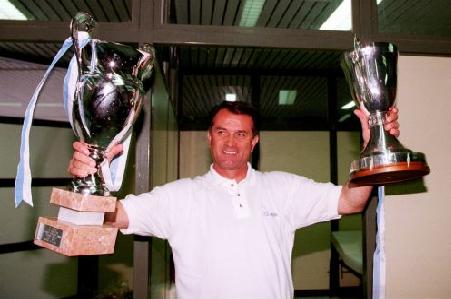 Επιστροφή στα… 90’s θέλει να πετύχει ο Μπάγεβιτς στην ΑΕΚ