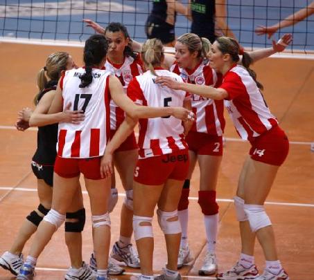 «Πρώτη» και για την ομάδα βόλεϊ γυναικών του Ολυμπιακού
