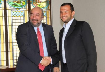 Δύο προτάσεις για το νέο γήπεδό της θα υποβάλει η ΑΕΚ στο ΥΠΕΧΩΔΕ