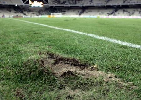 Κίνδυνος να καταστραφεί ο νέος χλοοτάπητας του ΟΑΚΑ
