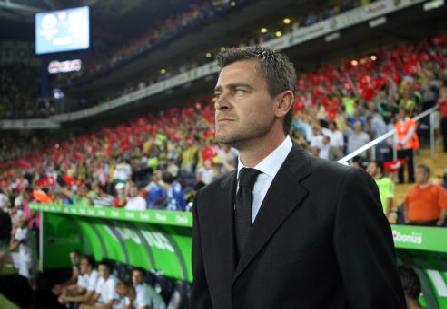 Χαμηλούς τόνους κρατά ο Δερμιτζάκης παρά τη σπουδαία πρόκριση