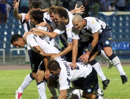 «Σουλτάνος» με ρόπαλο, νίκη για ΑΕΛ, πολύτιμο «διπλό» του Ολυμπιακου Β.