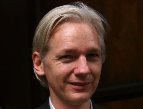 Έρευνες και «φιλικές ανακρίσεις» για τα «ημερολόγια του Αφγανιστάν»