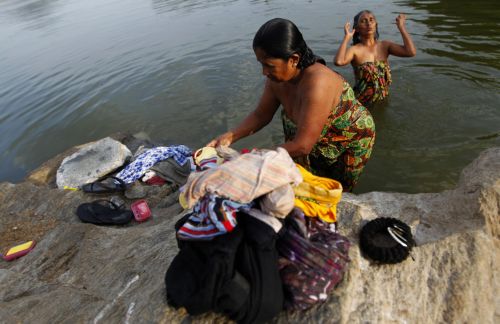 Με 24 καρφιά στο σώμα εγκατέλειψε τη Σ.Αραβία οικιακή βοηθός από τη Σρι Λάνκα