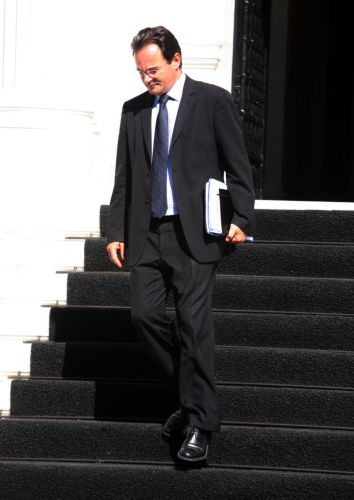 Τον Οκτώβριο θα κατατεθεί το νομοσχέδιο για τα κλειστά επαγγέλματα