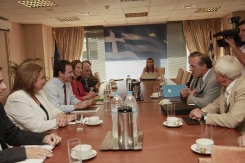 Να δοθεί έμφαση στην ανάπτυξη ζητά επιτακτικά ο ΣΕΒ