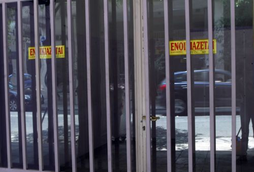 «Επιδημία» λουκέτων σε εμπορικούς δρόμους της Αθήνας