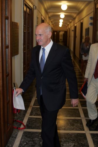 Τηλεγράφημα Παπανδρέου προς τον Γ.Τζιαμπάο για τις πλημμύρες στην Κίνα