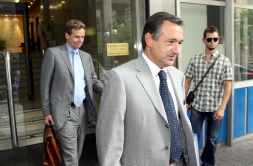 Σε επιτάχυνση των διαρθρωτικών αλλαγών επιμένει η Τρόικα