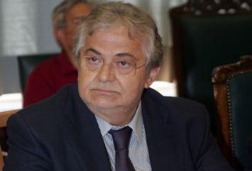 «Παράθυρο» για μείωση των ασφαλιστικών εισφορών ανοίγει ο διοικητής του ΙΚΑ