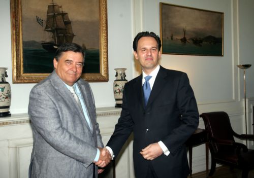 Συνάντηση Καρατζαφέρη με τον αναπληρωτή υπουργό Εξωτερικών