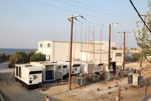 Επιπλέον γεννήτριες θα μεταφέρει η ΔΕΗ στην Αίγινα
